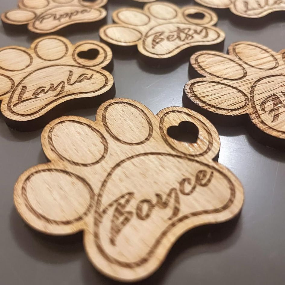 Oak Wooden Tags
